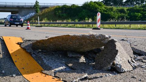 Mehr als nur ein kleines Schlagloch: Solche Schäden entstehen durch Blow-Ups